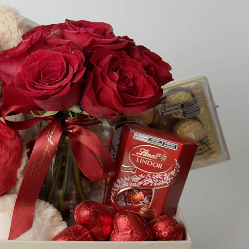 Caixa Com Pelúcias, Rosas e Chocolate - Romance - Imagem 5