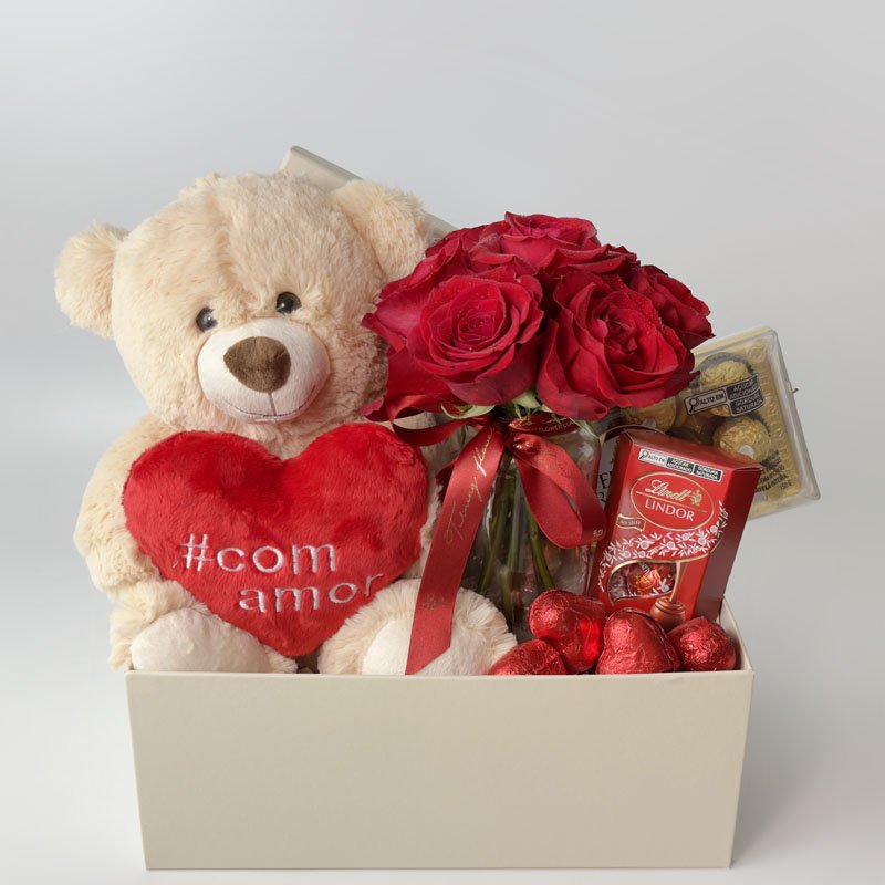 Caixa Com Pelúcias, Rosas e Chocolate - Romance